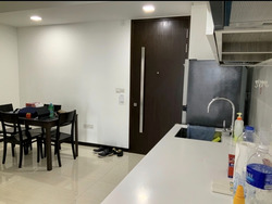 Sims Urban Oasis (D14), Condominium #428045481